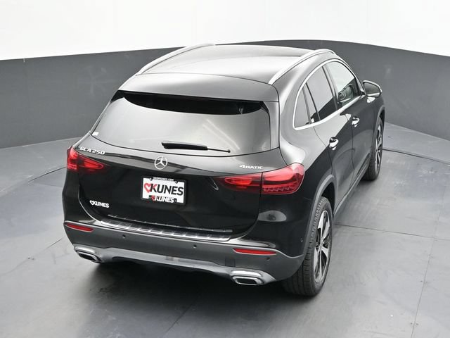 Used 2025 Mercedes-Benz GLA 250 4MATIC image 34