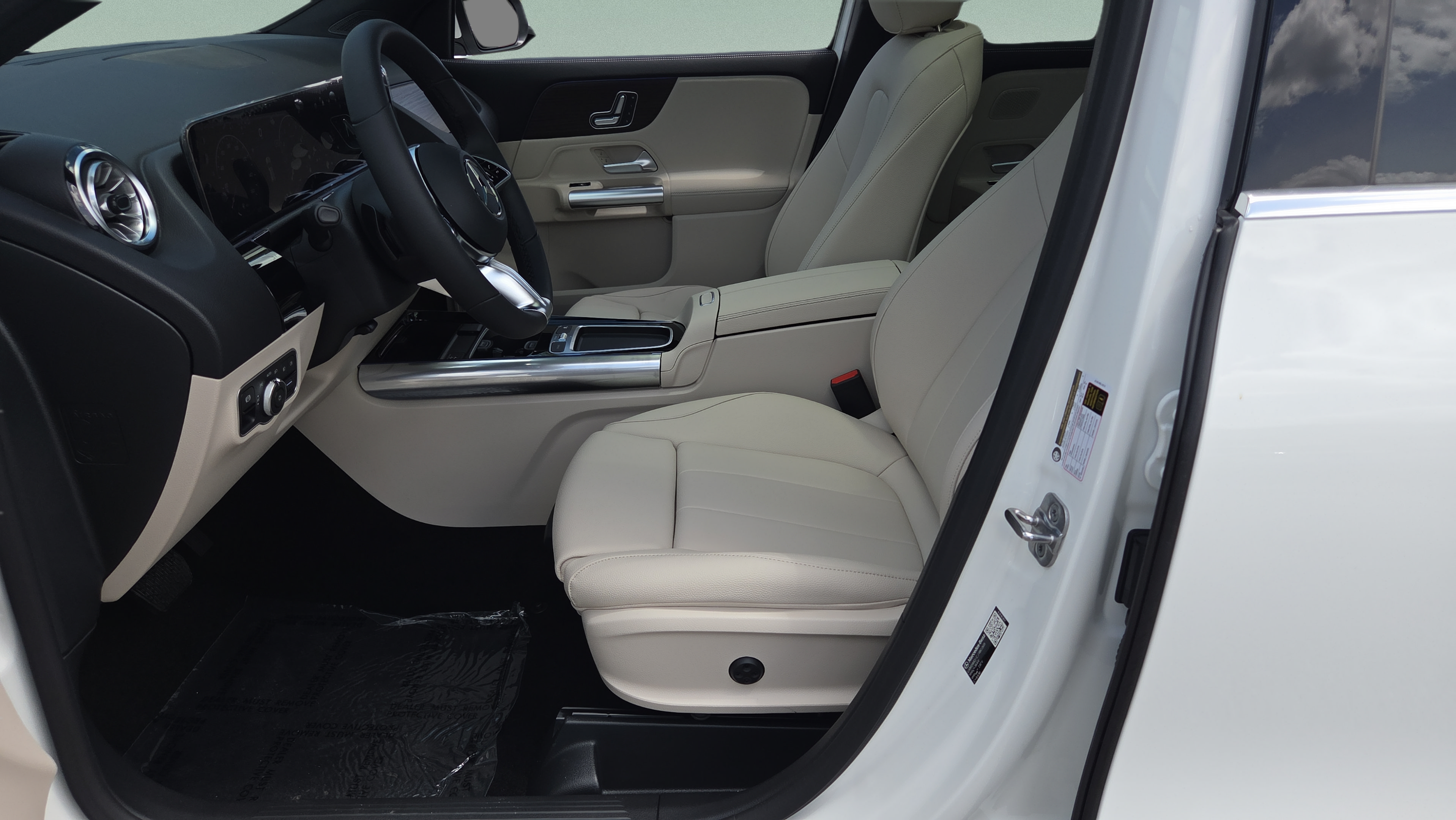 New 2026 Mercedes-Benz GLA 250 image 9