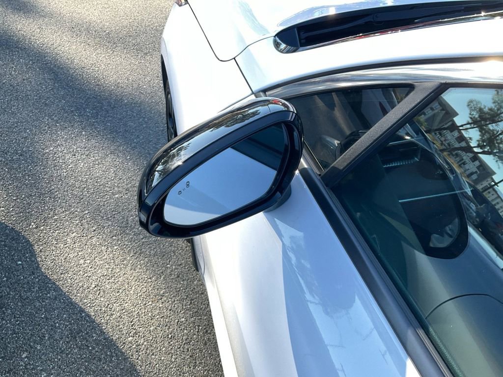 Used 2024 Kia K5 GT-Line image 35