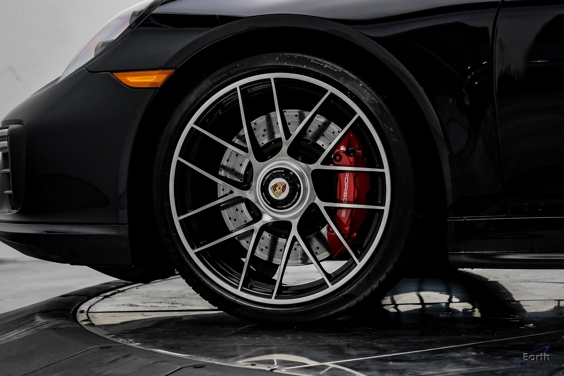 Used 2019 Porsche 911 Turbo image 85