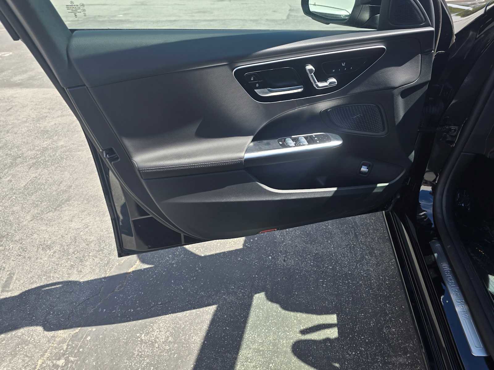 Used 2024 Mercedes-Benz C 300 Sedan image 22