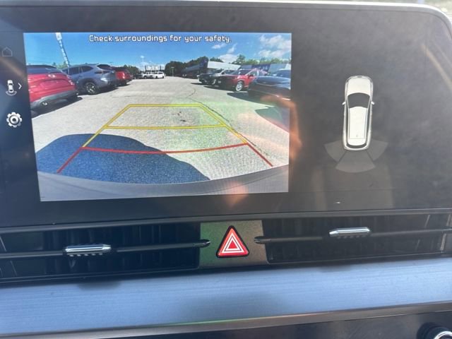 Used 2023 Kia Sportage EX image 16