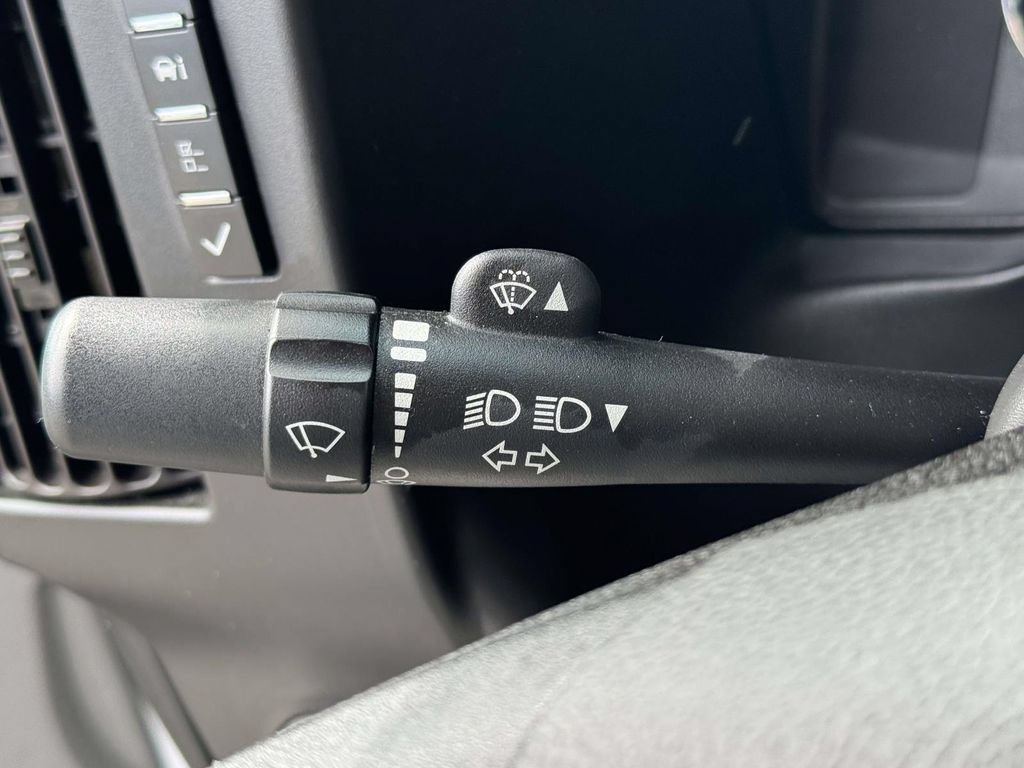 Used 2019 Chevrolet Express 3500 LT w/ LT Preferred Equipment Group RWD image 26