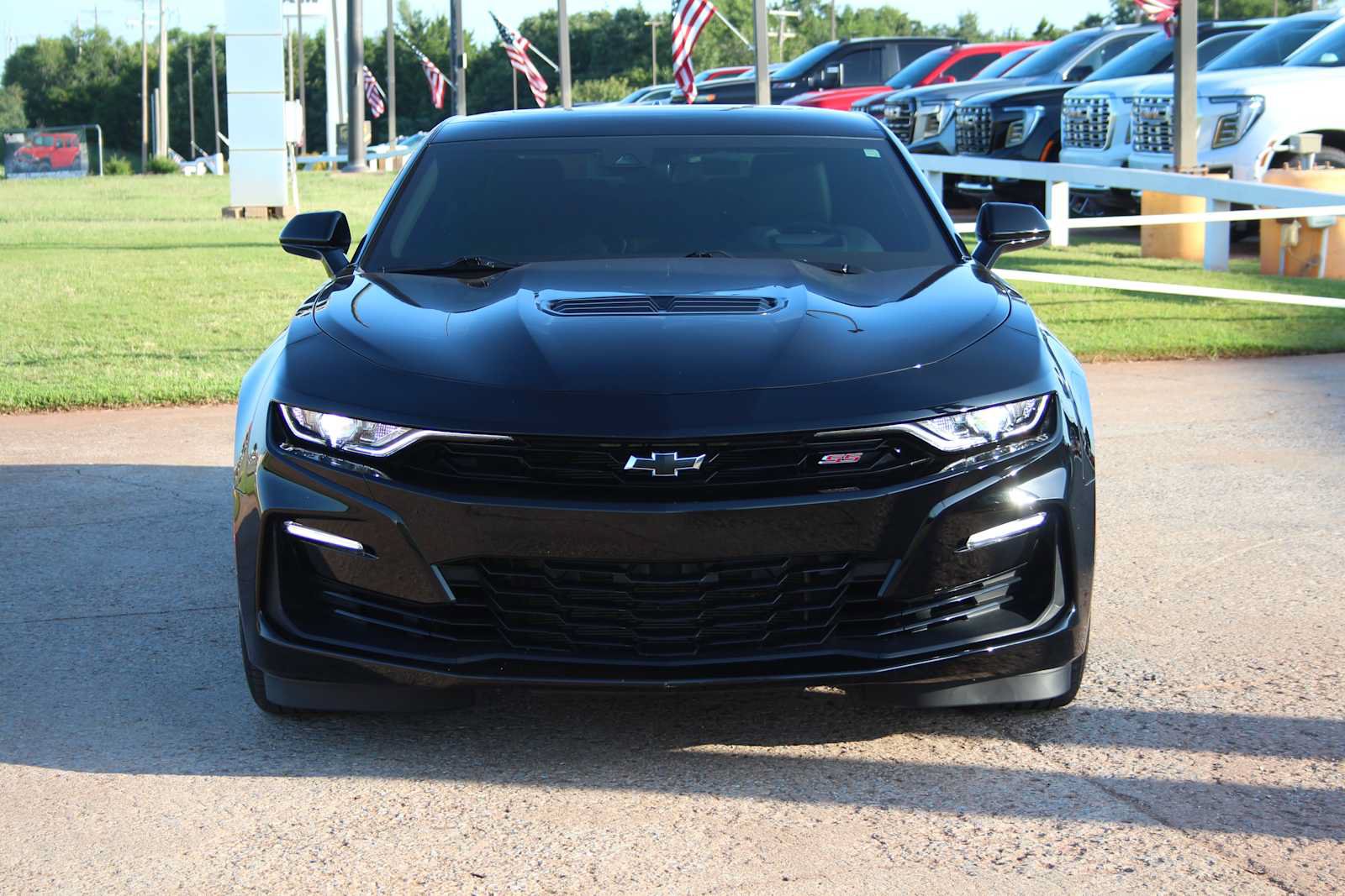 Used 2023 Chevrolet Camaro SS RWD image 3