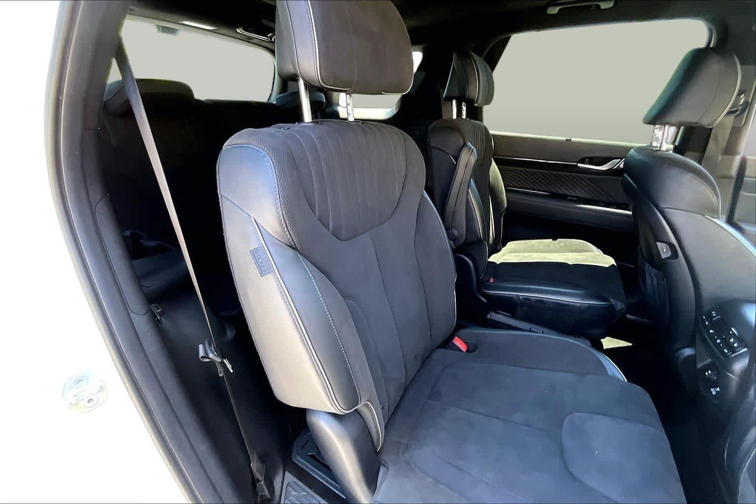 Used 2024 Hyundai Palisade Calligraphy AWD/4WD image 18