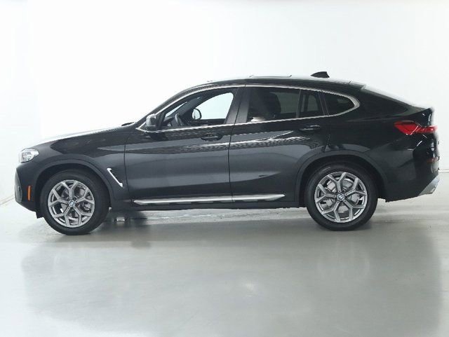 Used 2025 BMW X4 xDrive30i AWD/4WD image 42