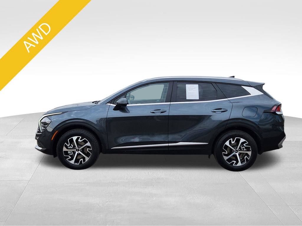 Certified 2025 Kia Sportage EX AWD/4WD image 2