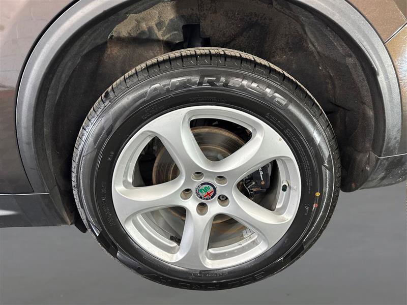 Used 2019 Alfa Romeo Stelvio Sport w/ Cold Weather Package image 23