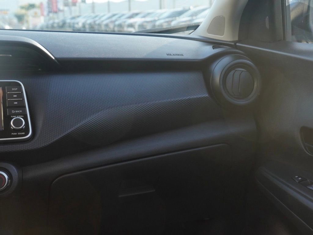 Used 2024 Nissan Kicks S image 23