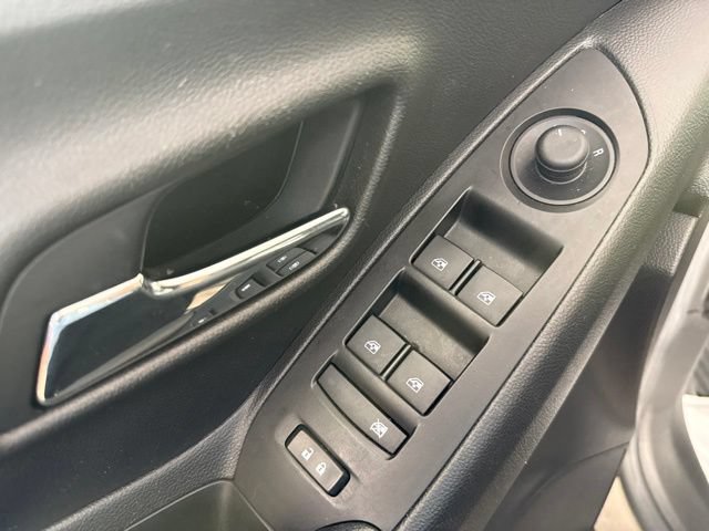 Used 2021 Chevrolet Trax LT w/ Premium Seat Package FWD image 14