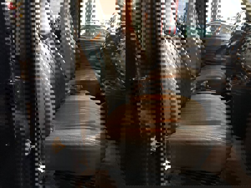 Used 2006 Chevrolet Express 1500 Passenger image 14