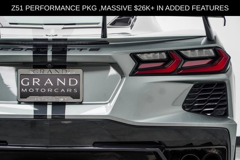 Used 2022 Chevrolet Corvette Stingray Premium Cpe w/ Z51 Performance Package RWD image 16