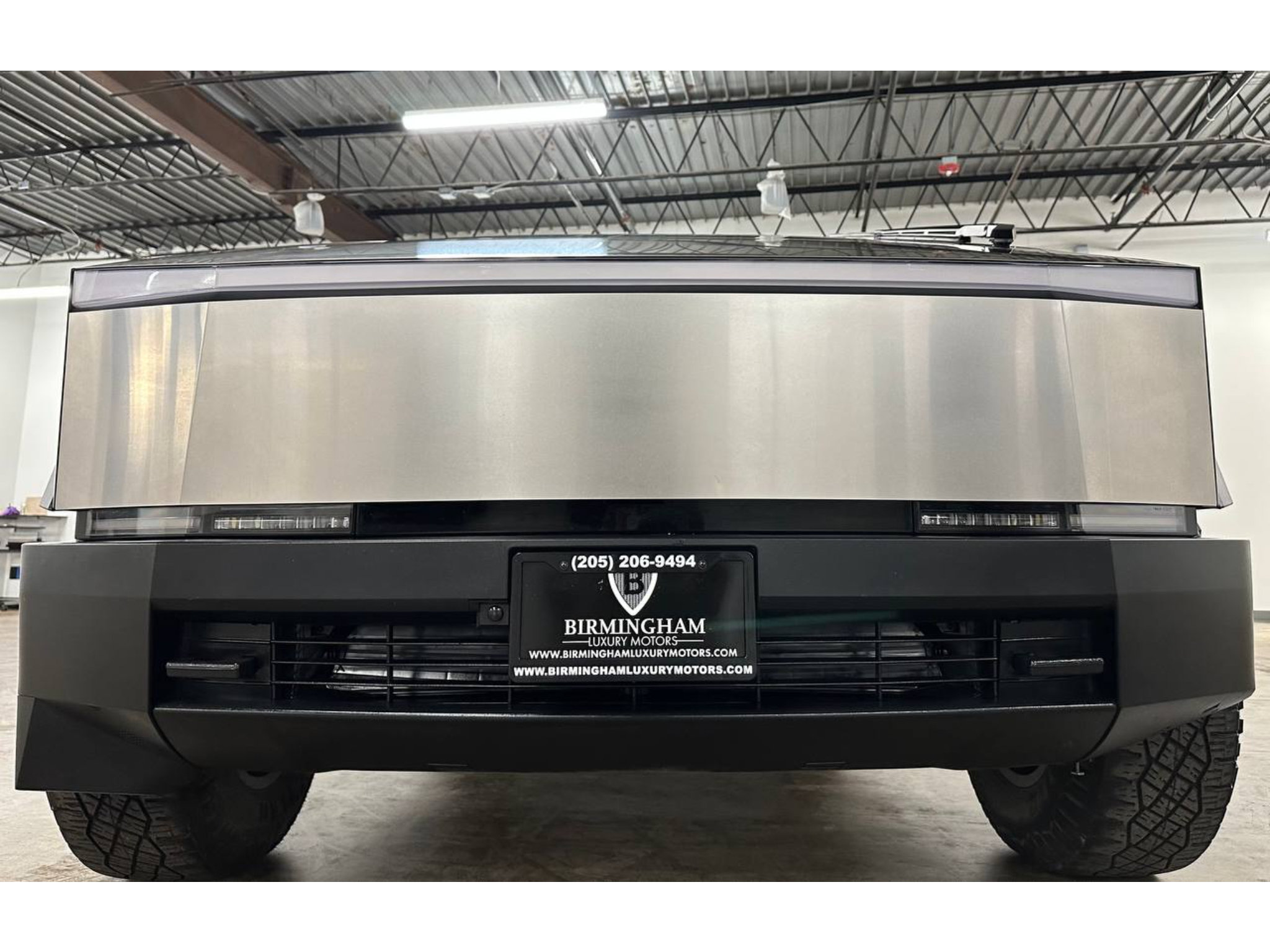 Used 2024 Tesla Cybertruck AWD Crew Cab image 3