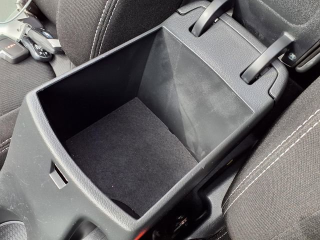 Used 2025 Hyundai Venue SEL image 41