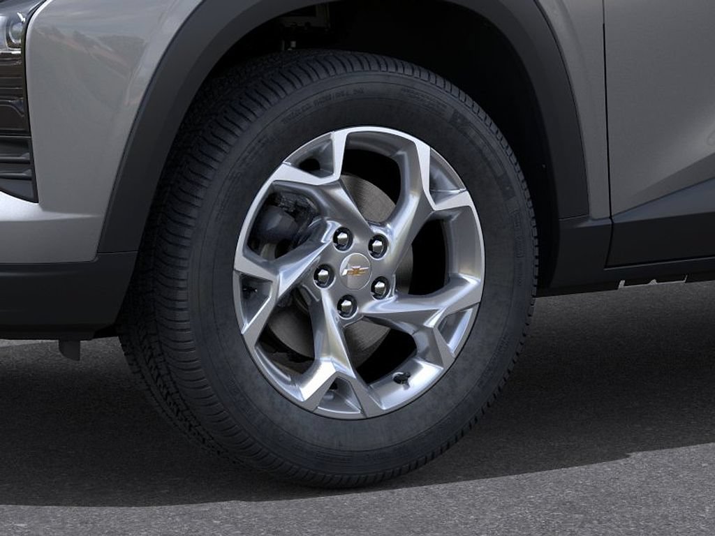 New 2026 Chevrolet Trax LS w/ LS Convenience Package FWD image 9