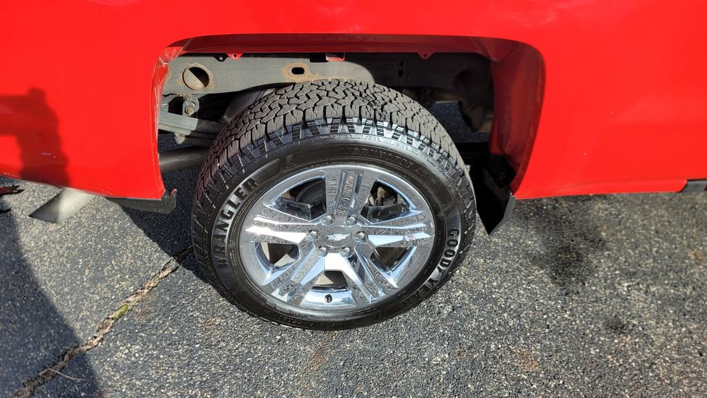 Used 2019 Chevrolet Silverado 1500 Custom w/ Custom Convenience Package image 13