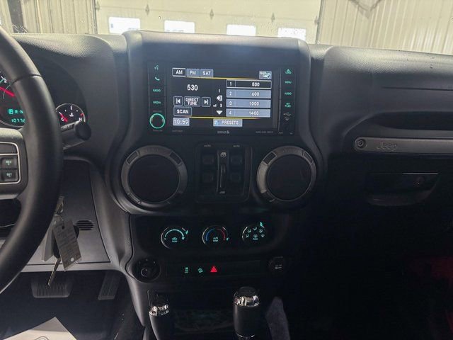 Used 2012 Jeep Wrangler Unlimited Sport image 21