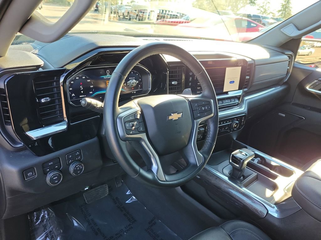 Used 2023 Chevrolet Silverado 1500 LTZ w/ LTZ Convenience Package II image 16
