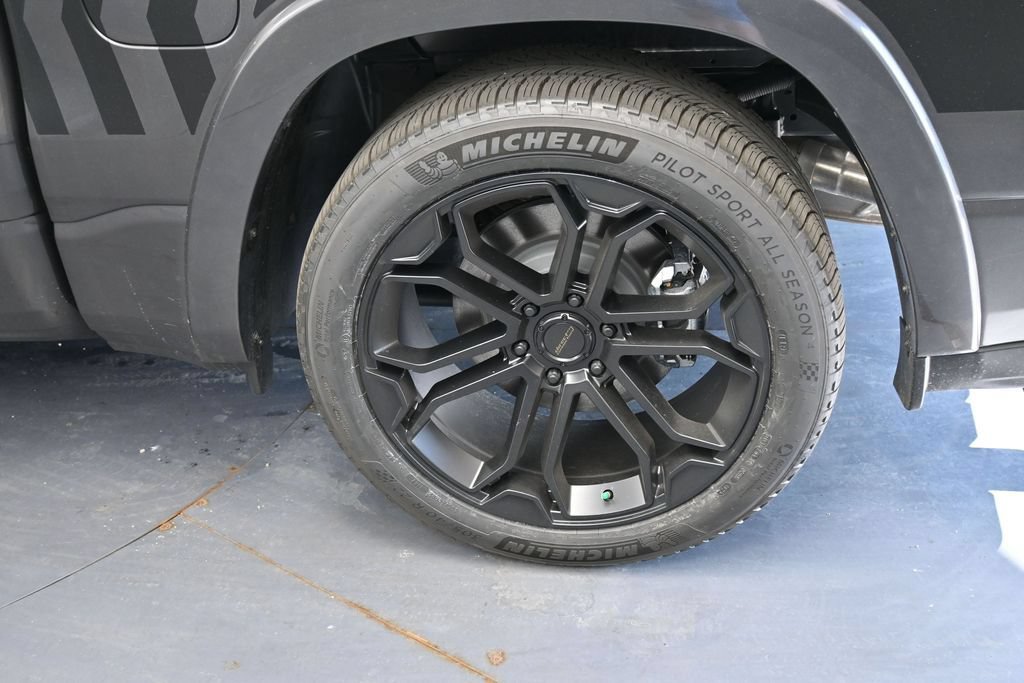 New 2026 RAM 1500 Big Horn AWD/4WD image 10