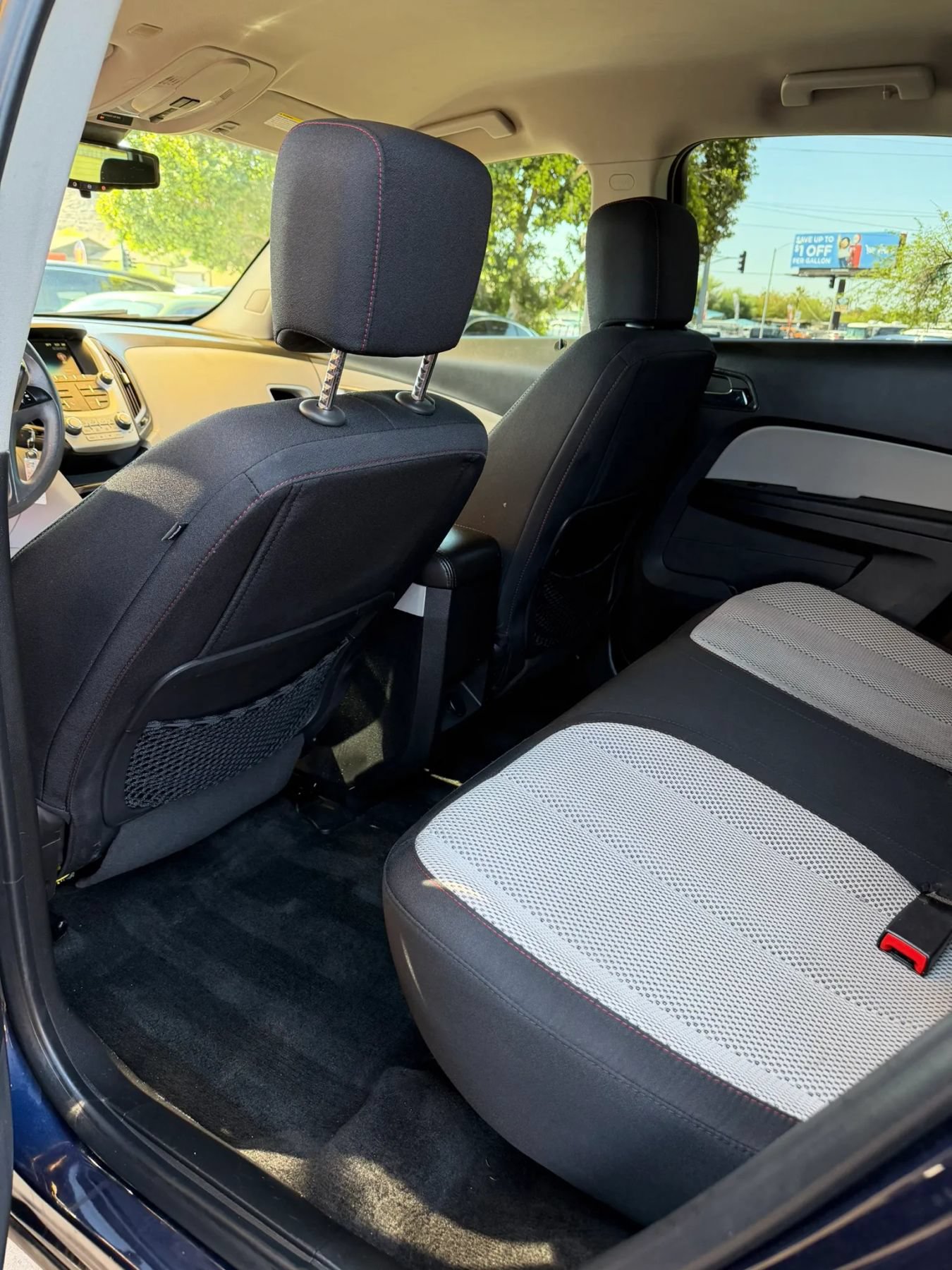 Used 2017 Chevrolet Equinox LS FWD image 7