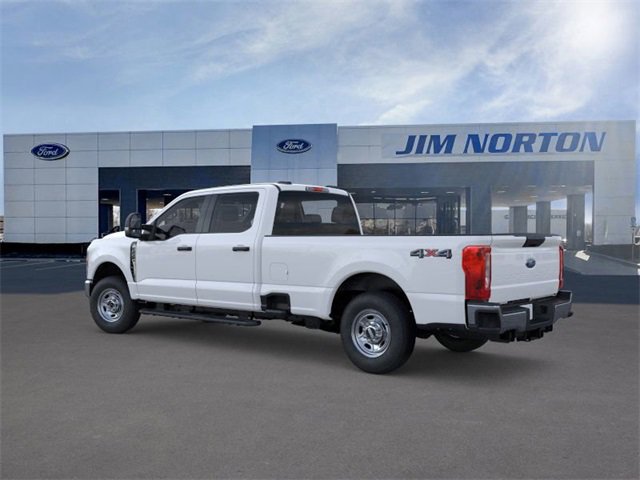New 2026 Ford F350 XL w/ XL Chrome Package image 4