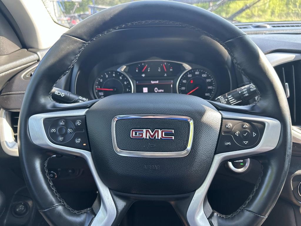 Used 2023 GMC Terrain SLT w/ Infotainment Package II AWD/4WD image 33