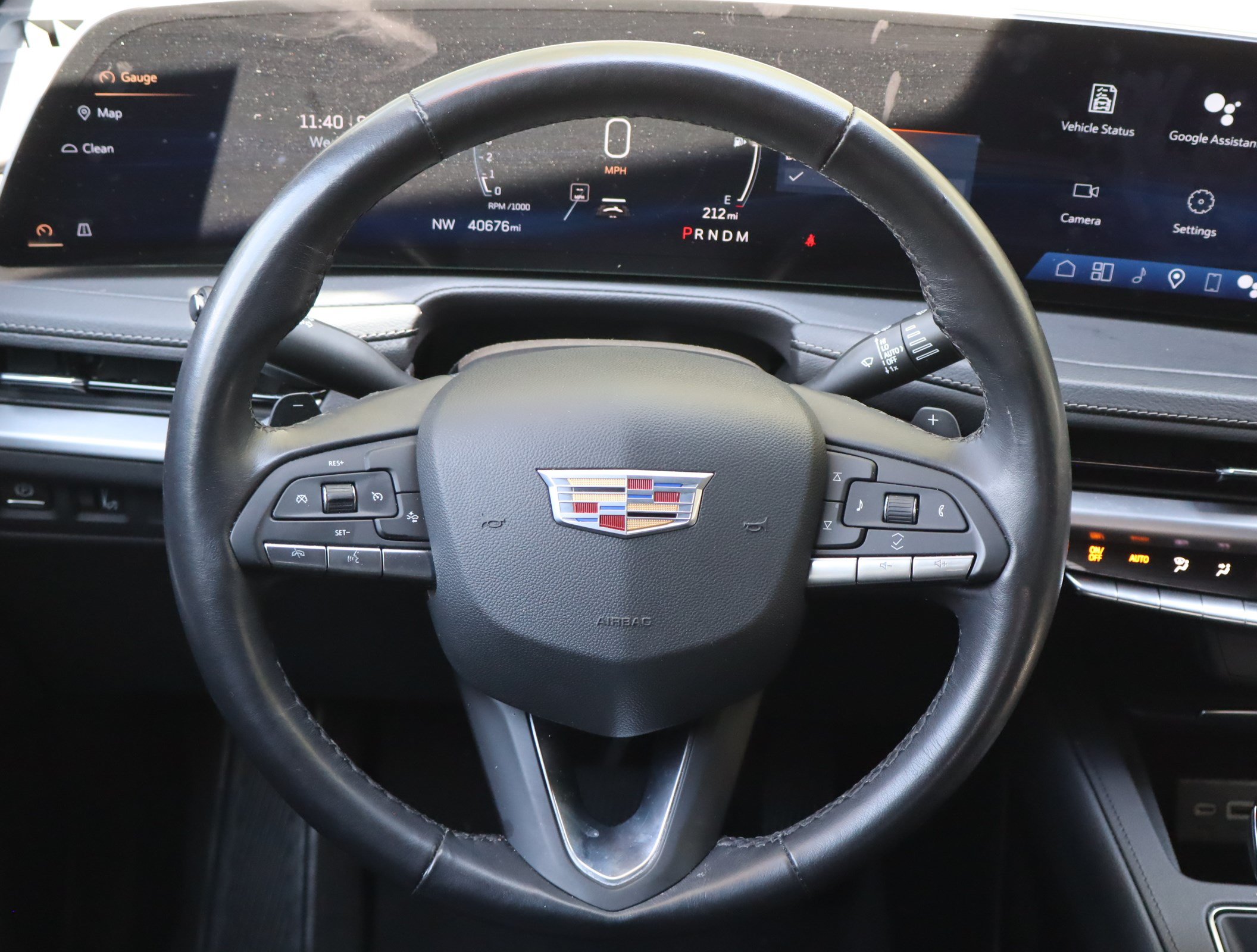 Used 2025 Cadillac XT4 Premium Luxury FWD image 17