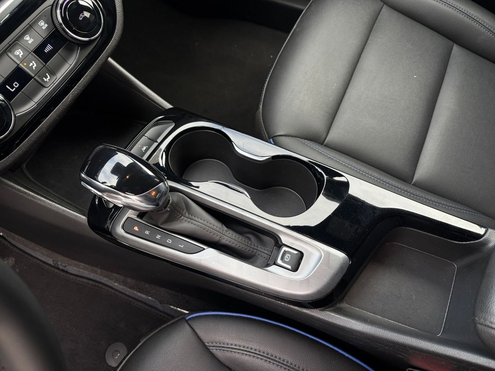 Used 2025 Buick Envista Sport Touring FWD image 43