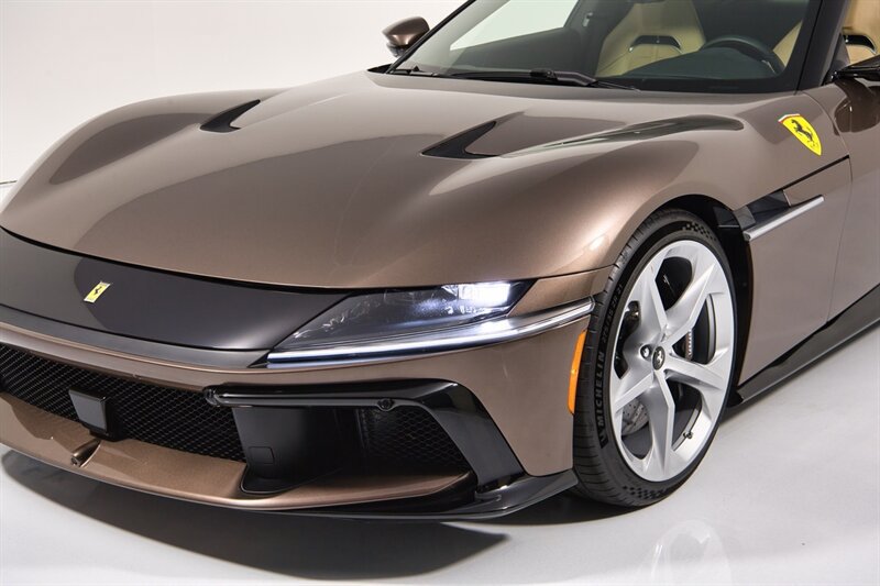 Used 2025 Ferrari 12Cilindri RWD image 37