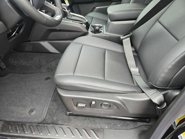 New 2026 GMC Canyon Elevation w/ Convenience Package image 24