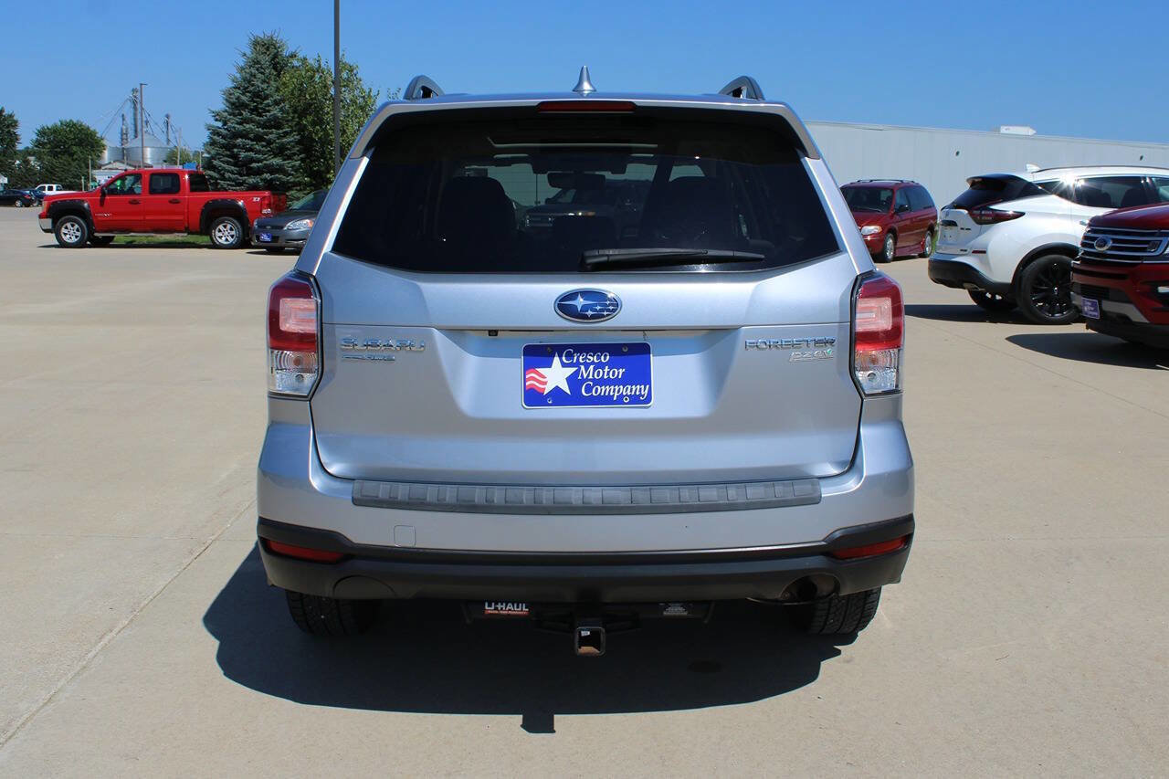 Used 2017 Subaru Forester 2.5i Premium image 6