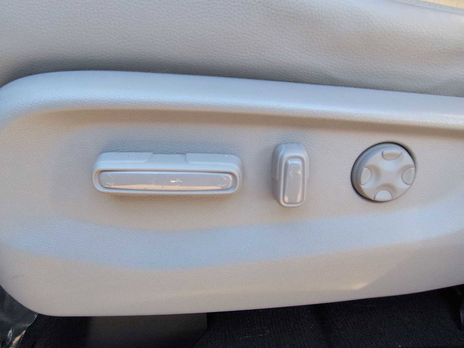 Used 2024 Honda Odyssey Touring image 18