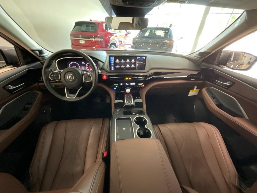 Certified 2026 Acura MDX w/ Advance Package AWD/4WD image 9