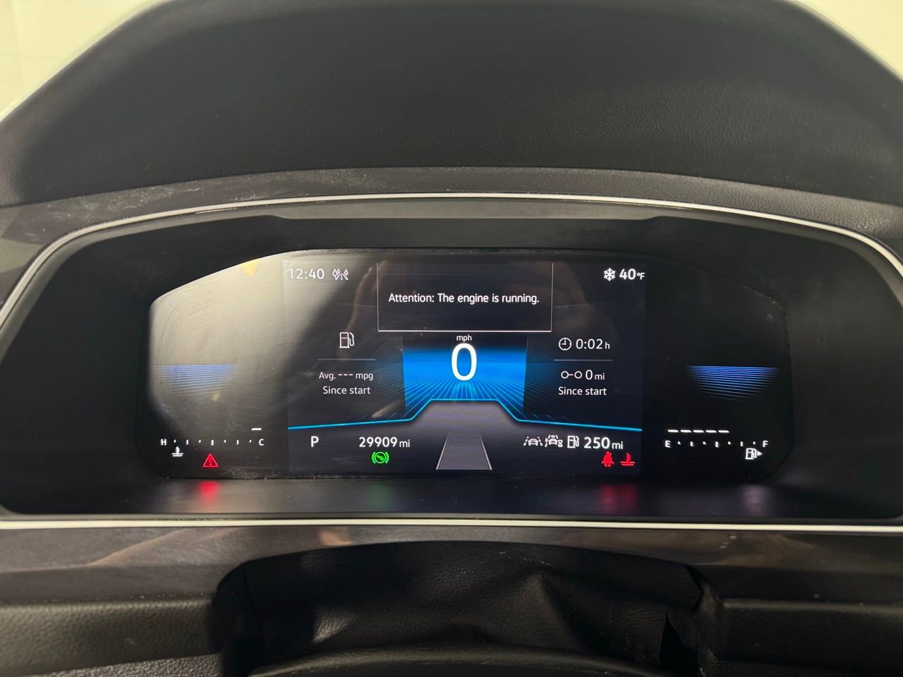 Used 2024 Volkswagen Tiguan SE R-Line image 22