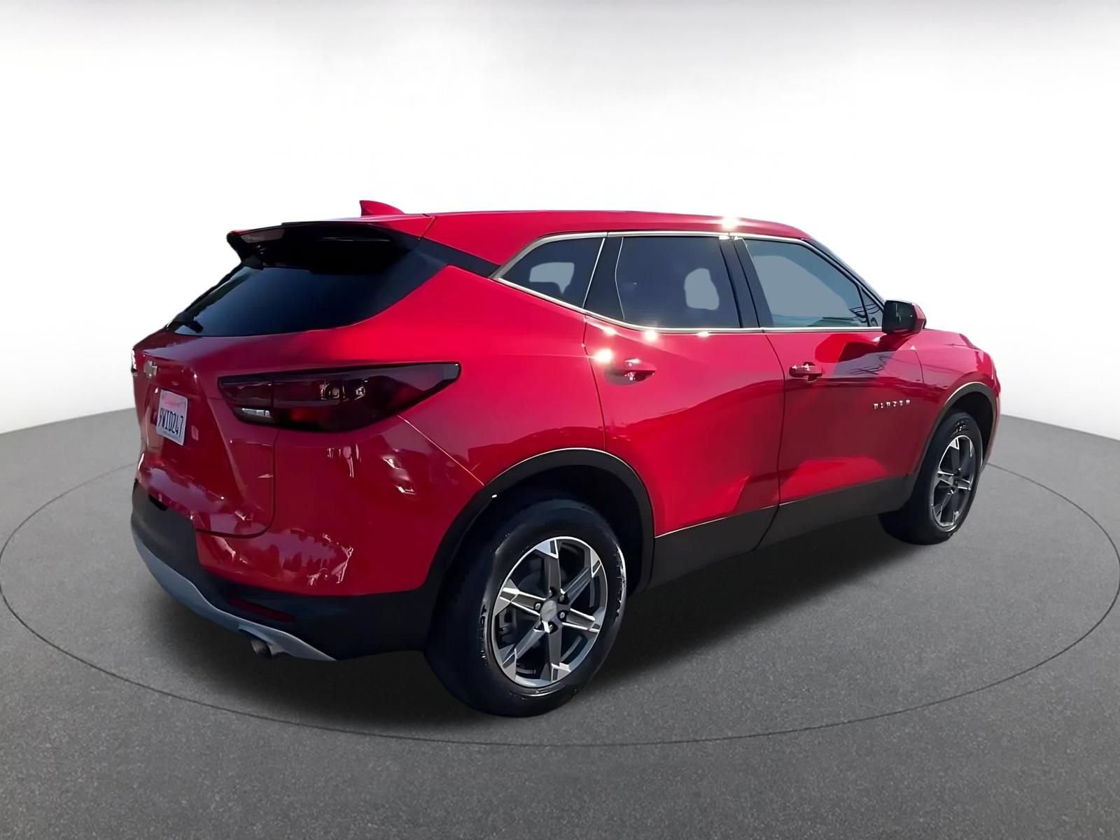 Used 2026 Chevrolet Blazer LT FWD image 15