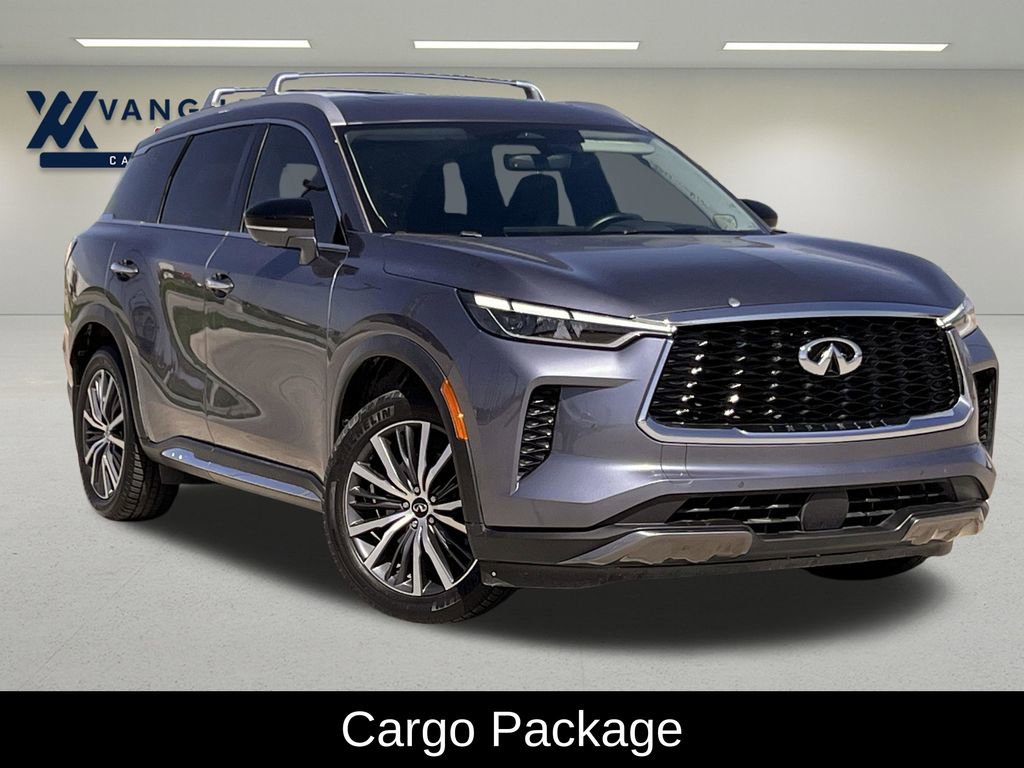 Used 2023 INFINITI QX60 Sensory w/ Vision Package image 2