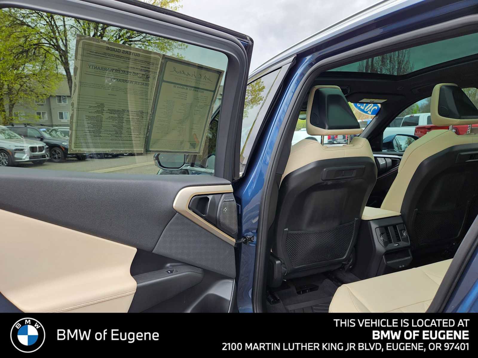Used 2025 BMW X3 xDrive30i w/ Premium Package AWD/4WD image 19