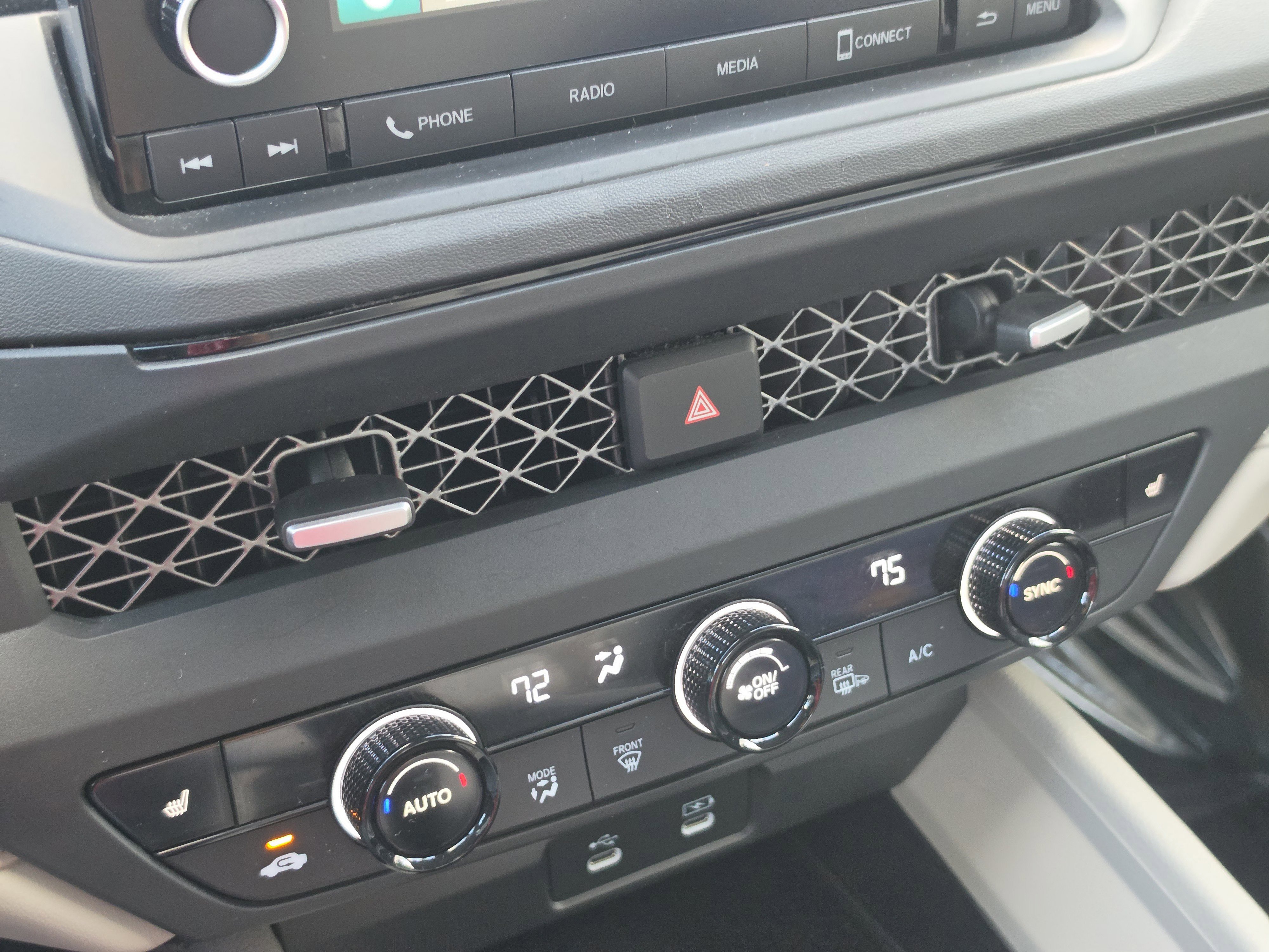 Certified 2023 Honda Accord EX image 39