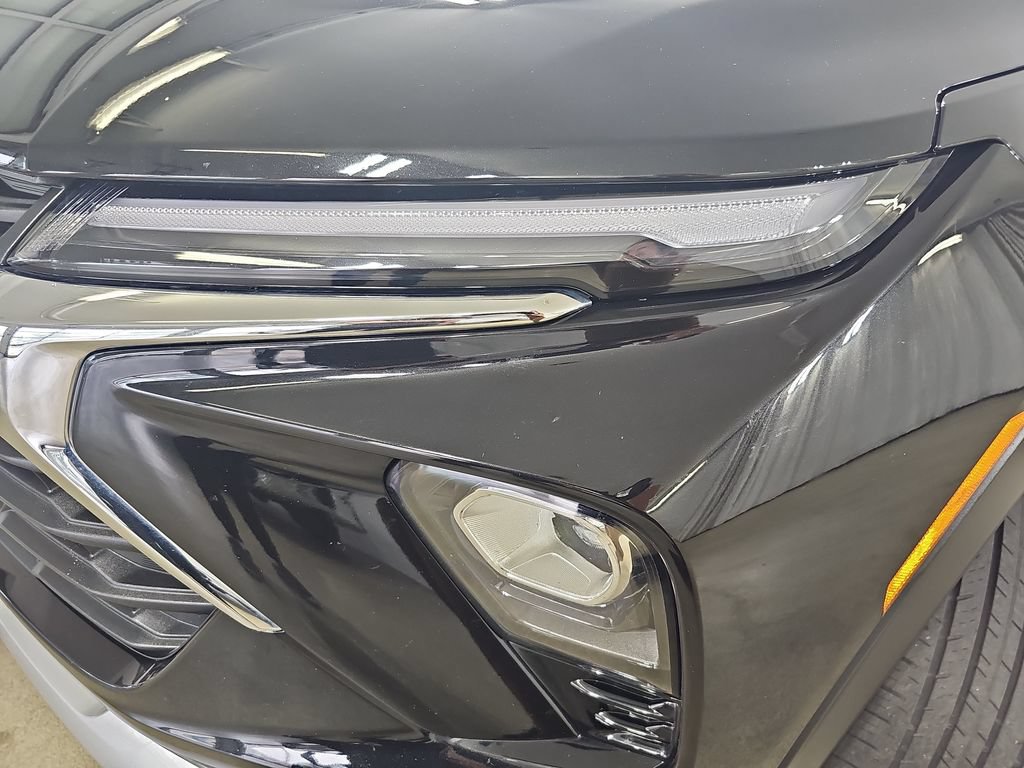 Certified 2024 Chevrolet TrailBlazer LT w/ Driver Confidence Package FWD image 35