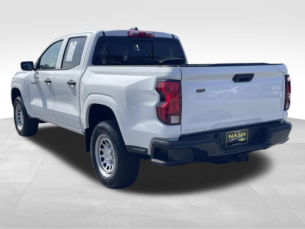 Used 2023 Chevrolet Colorado W/T w/ Advanced Trailering Package image 5