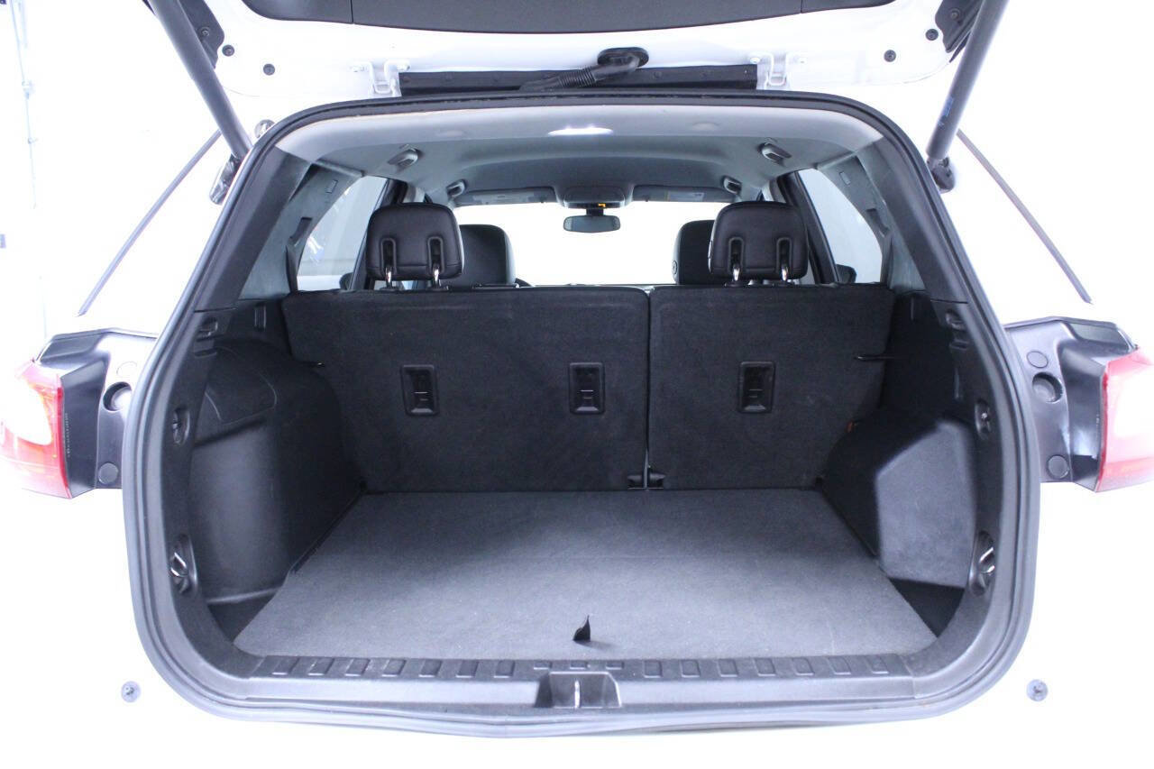 Used 2019 Chevrolet Equinox Premier image 28