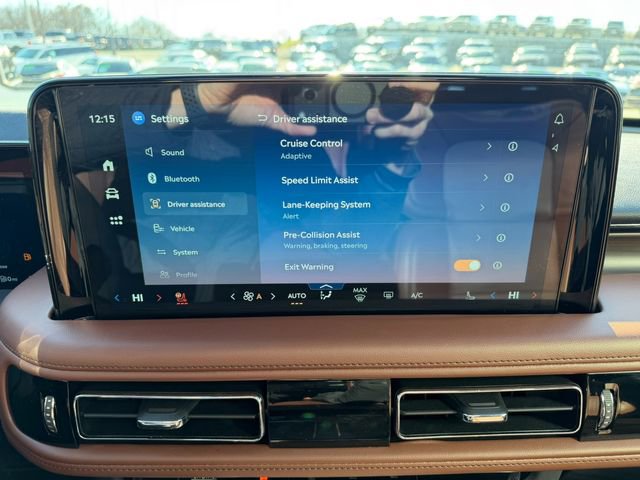 Used 2025 Lincoln Aviator Reserve w/ Equipment Group 201A image 37