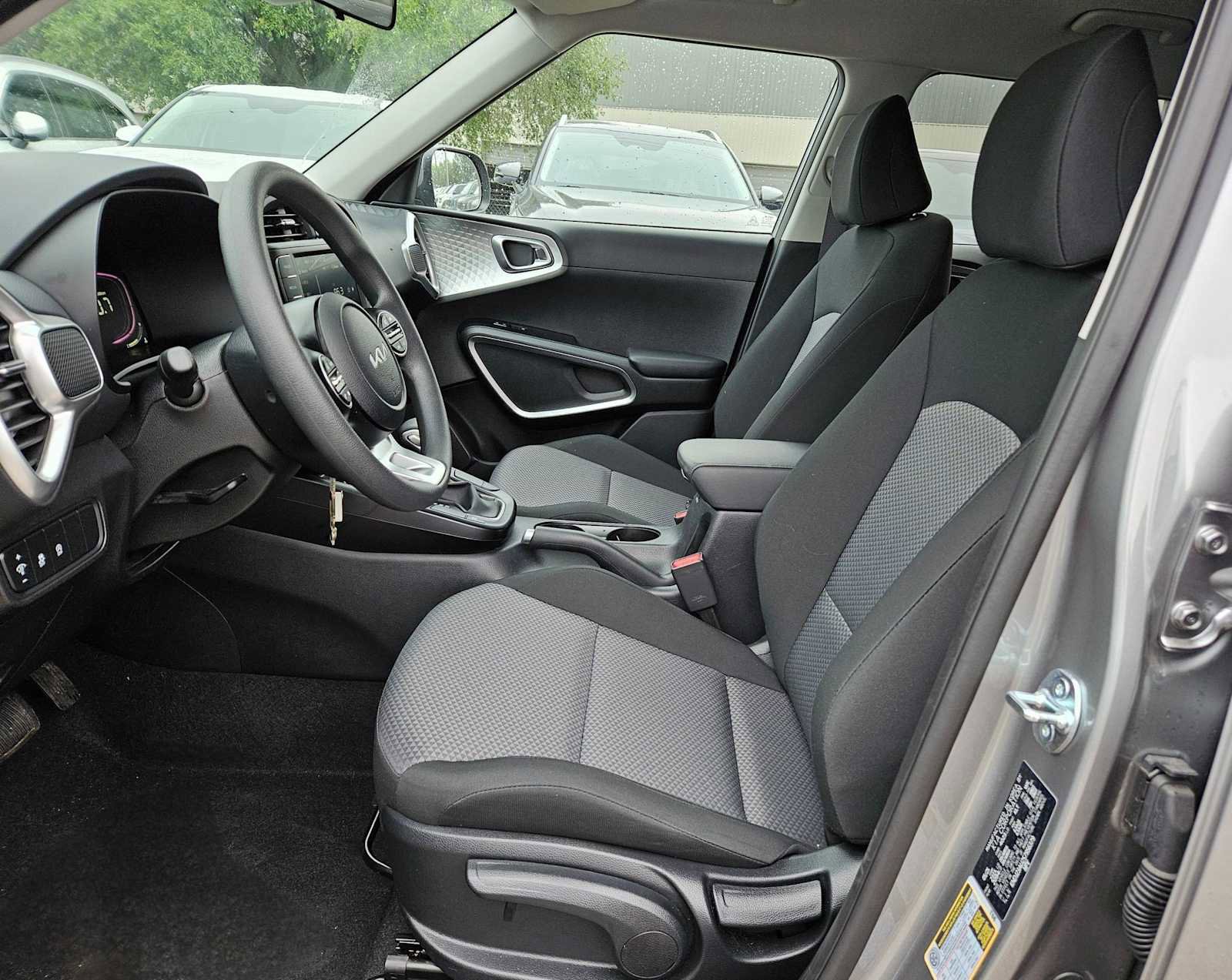 Certified 2025 Kia Soul LX FWD image 19