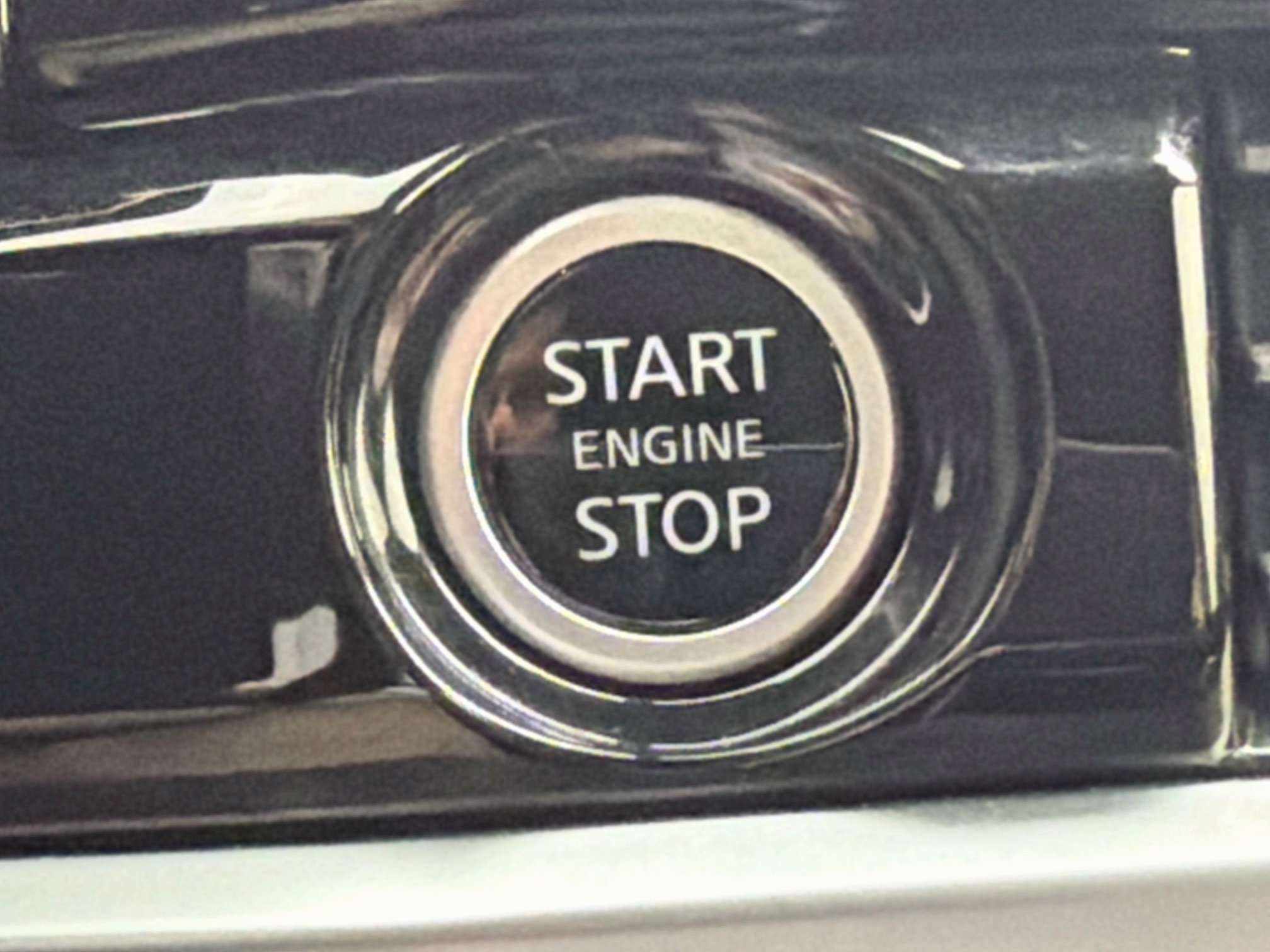 Used 2022 Nissan Pathfinder SL w/ SL Black Package FWD image 36