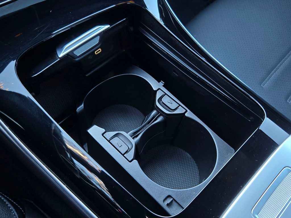 Used 2023 Mercedes-Benz C 300 4MATIC Sedan image 22