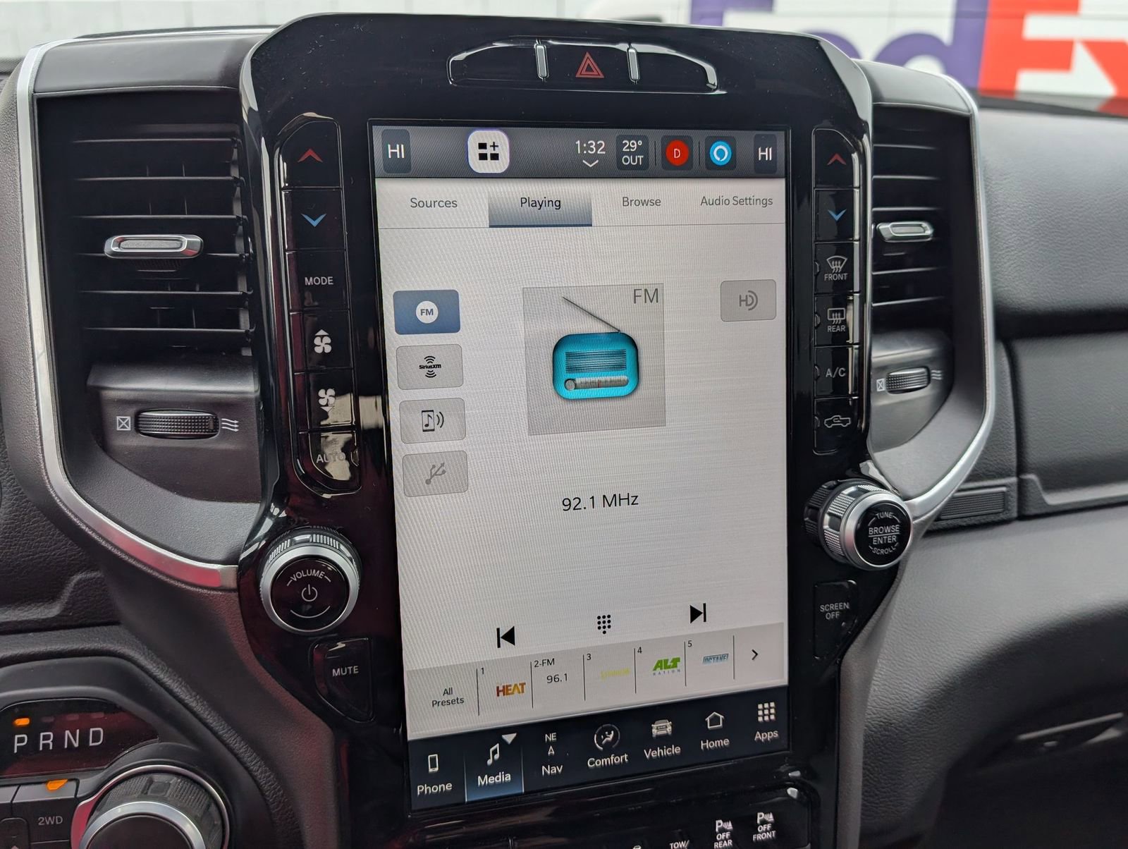 Used 2024 RAM 2500 Big Horn w/ Sport Appearance Package image 17