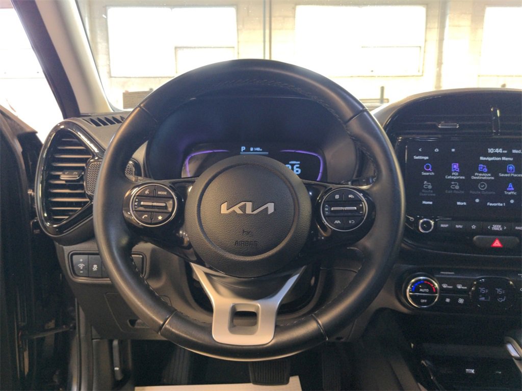 Used 2023 Kia Soul EX image 15