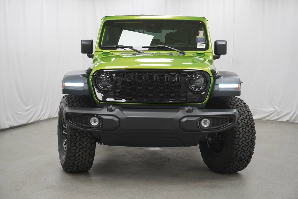 Used 2025 Jeep Wrangler Sport AWD/4WD image 7