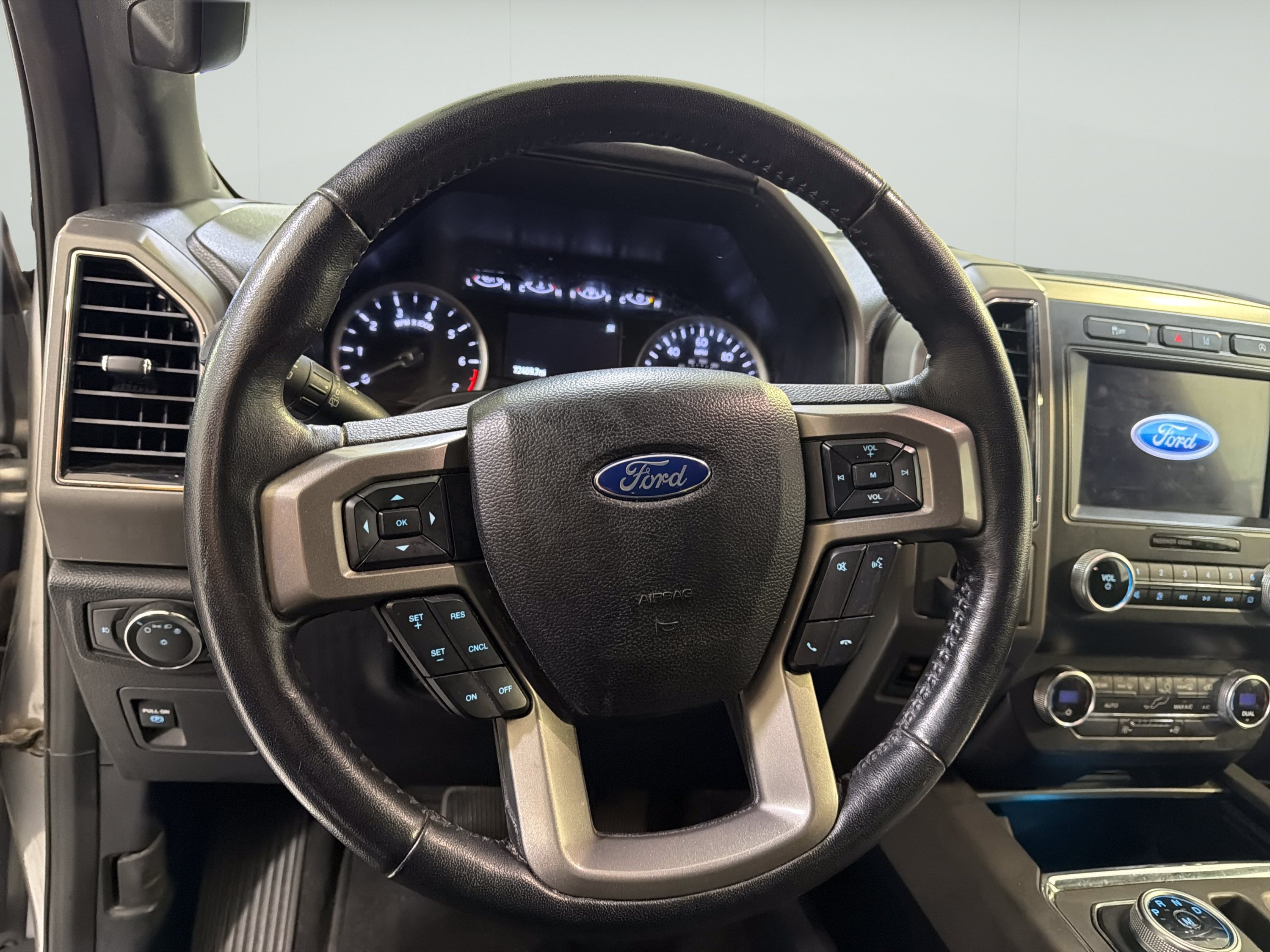 Used 2021 Ford Expedition XLT RWD image 16