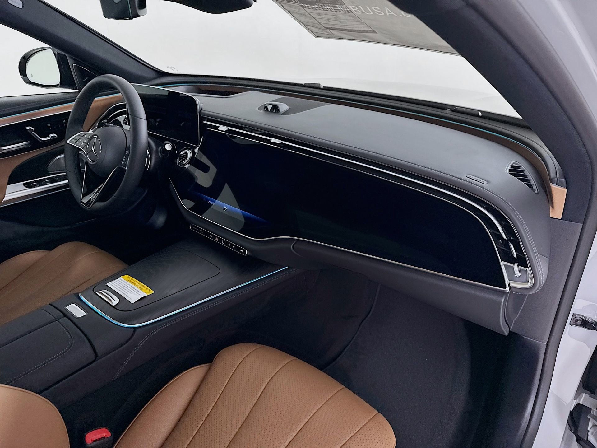 New 2026 Mercedes-Benz E 450 4MATIC Sedan image 32